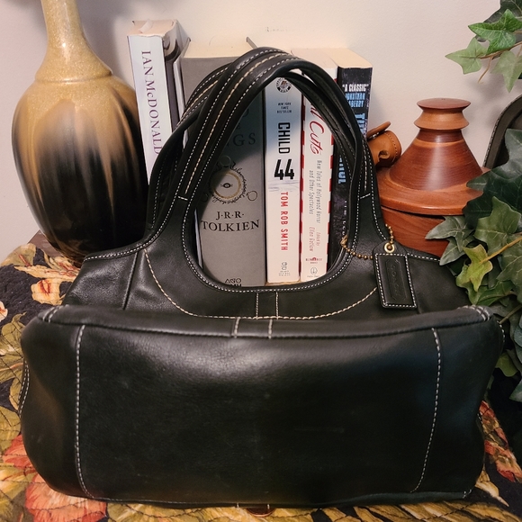🌈 Coach black Legacy lined satchel 10743 🌈 - Picture 3 of 16